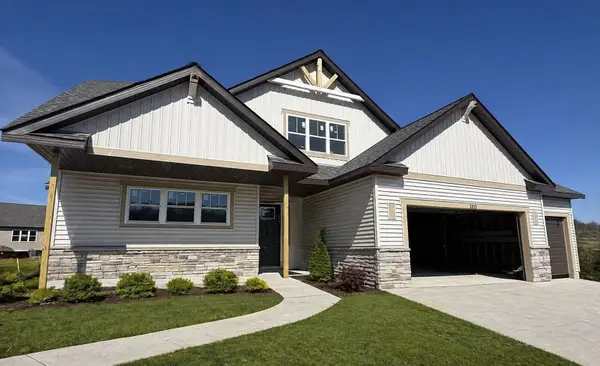 1315 Peony Pl, Fort Atkinson, WI 53538
