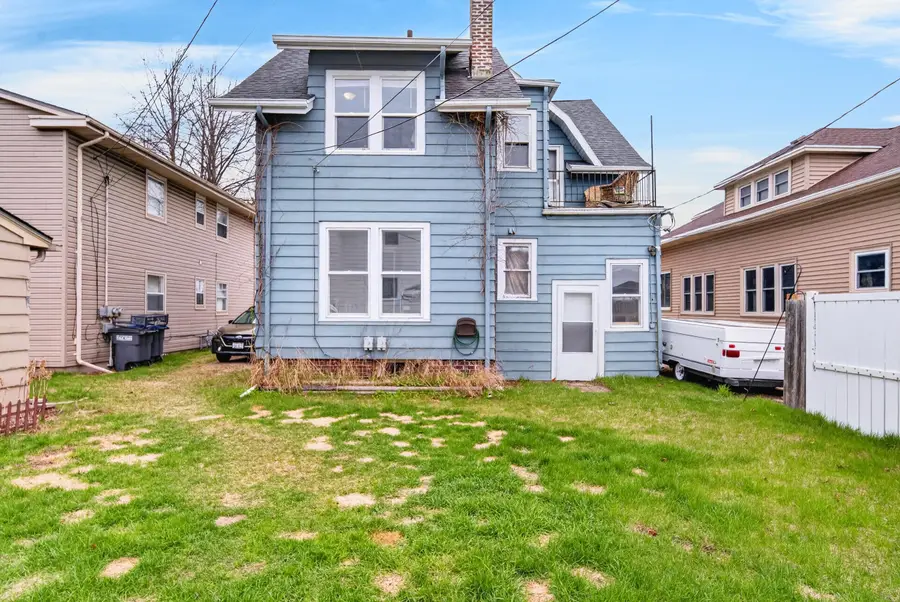 2205-2207 N 7th St, Sheboygan, WI 53083 - #2