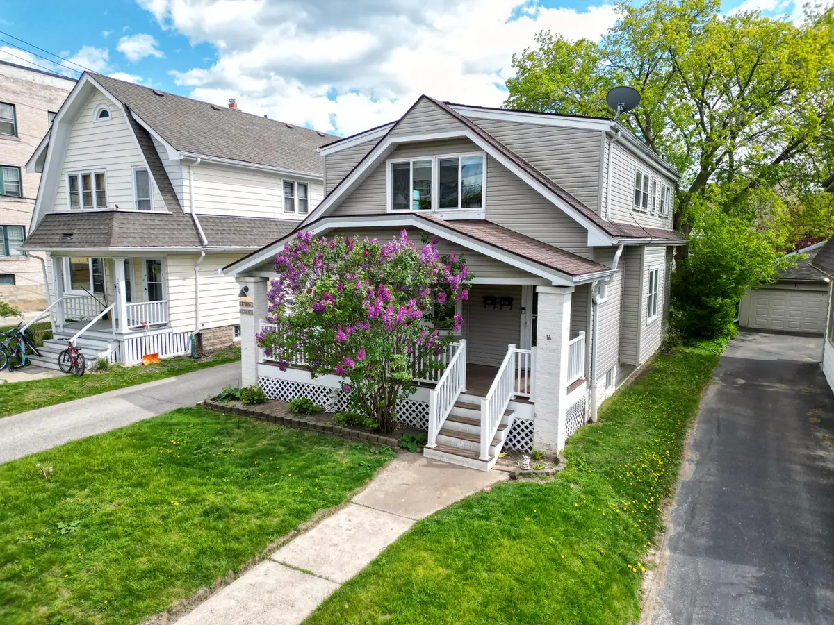 1705 E Newton Ave, Shorewood, WI 53211 - #1