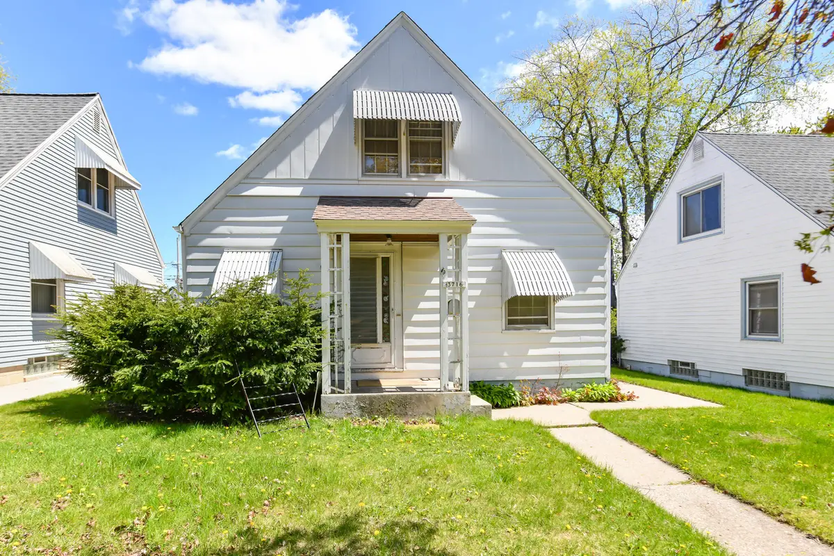 3716 S 19th St, Milwaukee, WI 53221 - #1