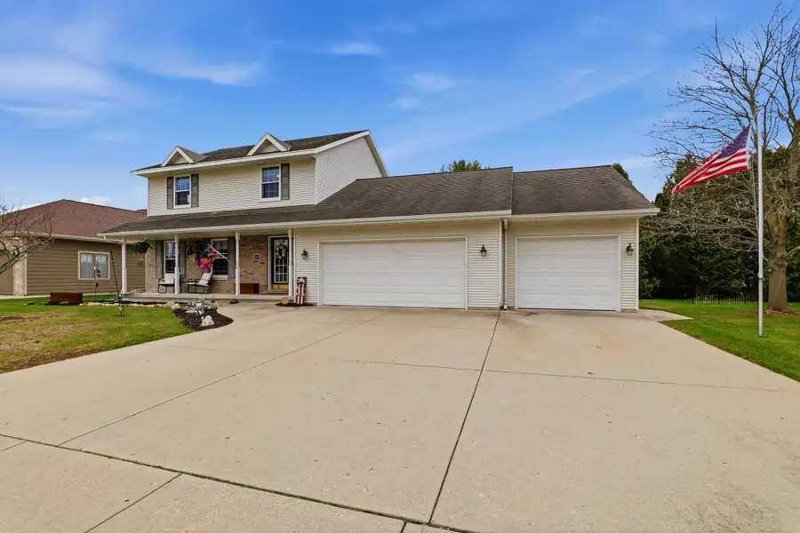 3107 44th St, Two Rivers, WI 54241 - #2