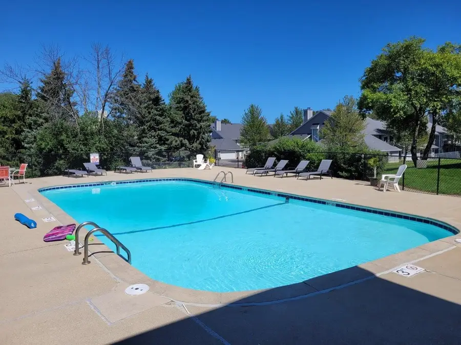 1132 W Baldwin Ct, Mequon, WI 53092 - #3