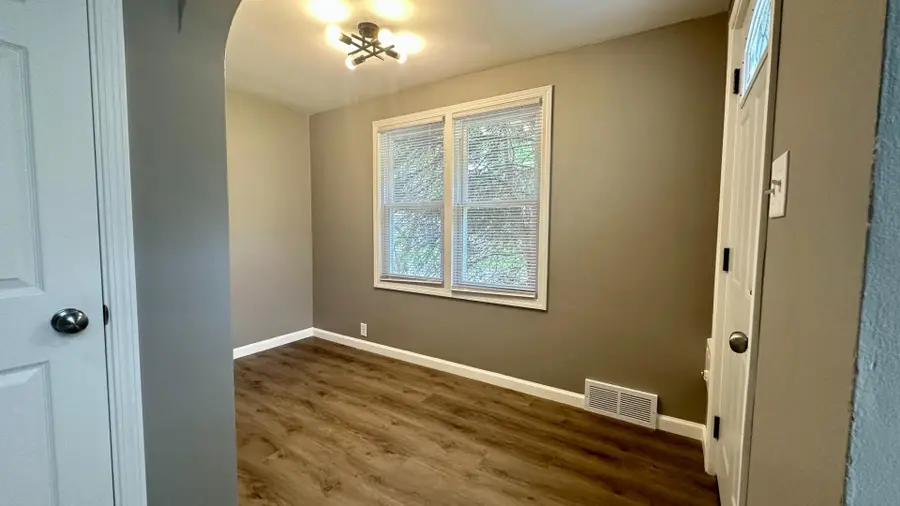 4951 N 36th St, Milwaukee, WI 53029 - #3