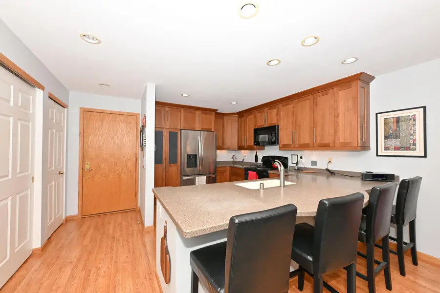 1600 W Green Tree Rd, Glendale, WI 53209 - #2