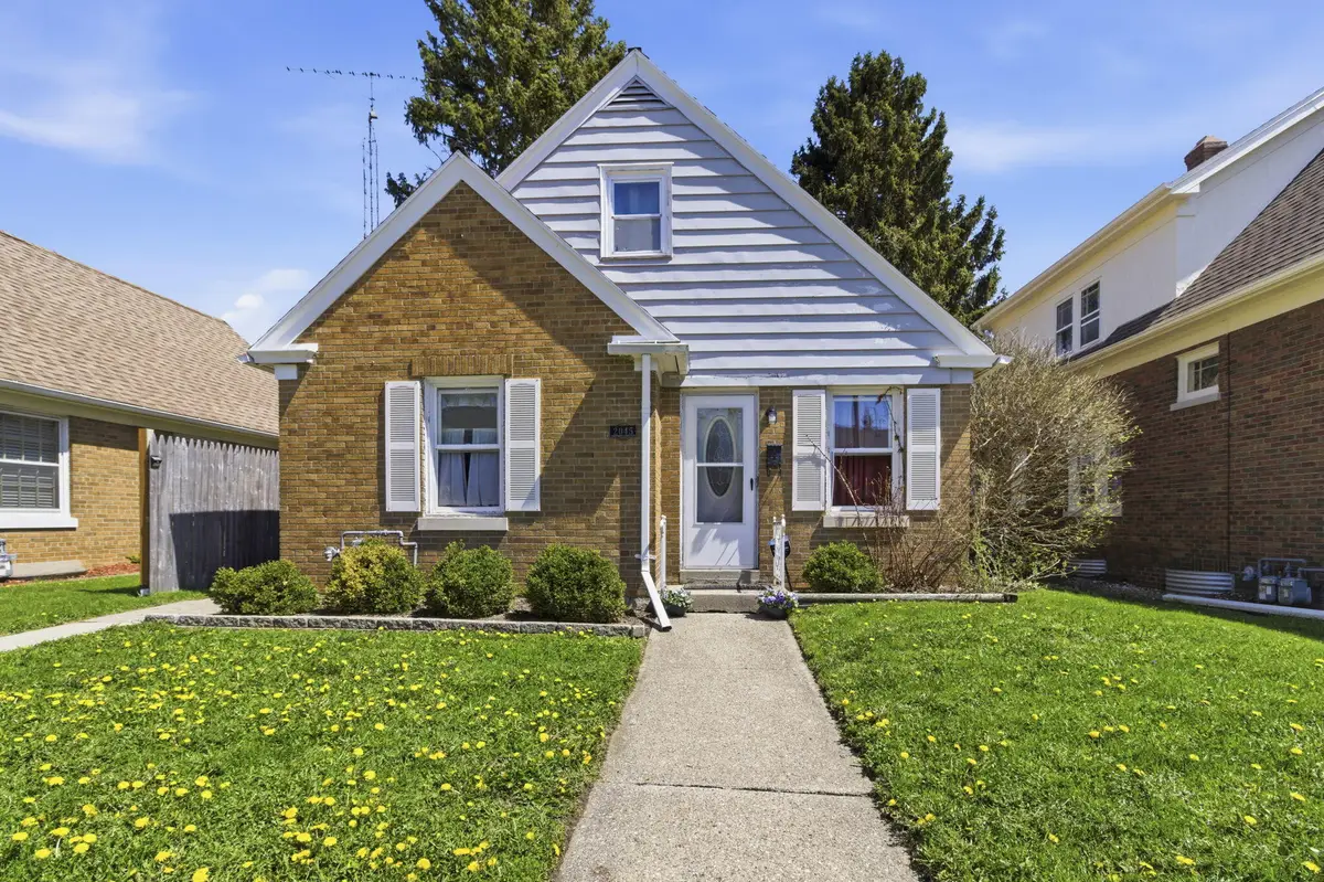 2045 Quincy Ave, Racine, WI 53403 - #1