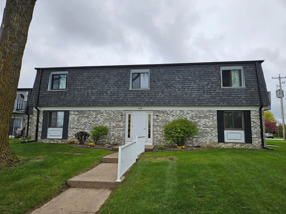1712 Creek Rd, West Bend, WI 53090 - #1