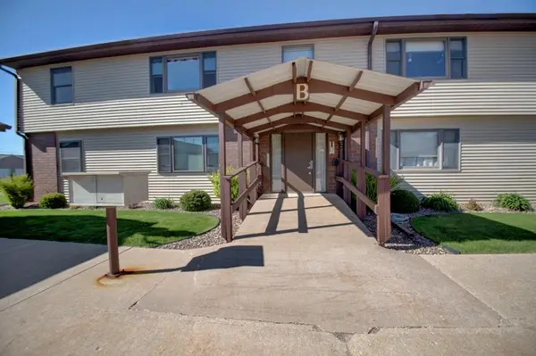 730 10th Ave N, Onalaska, WI 54650