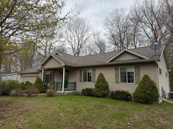 1314 Rosa Ave, Crivitz, WI 54114