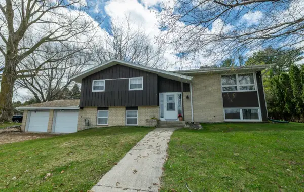 W2131 Playbird Rd, Sheboygan Falls, WI 53083