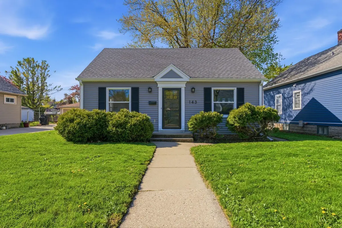 143 Frame Ave, Waukesha, WI 53186 - #1