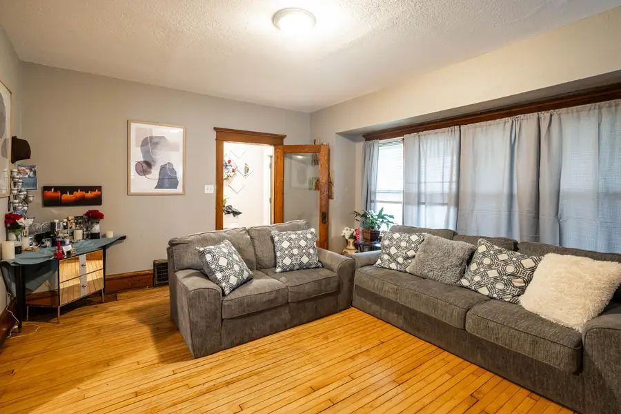 2925 N 38th St, Milwaukee, WI 53210 - #2