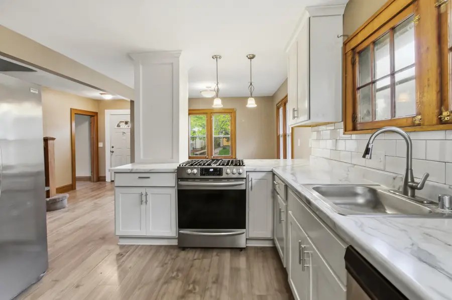 2432 N 55th St, Milwaukee, WI 53210 - #2