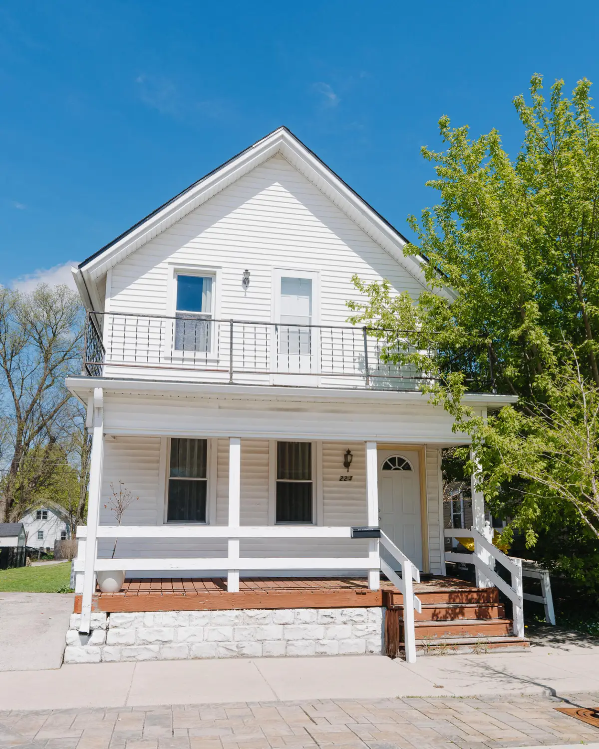 223 NW Barstow St, Waukesha, WI 53188 - #1