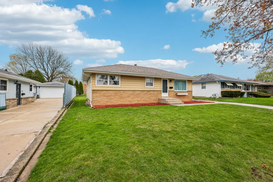 3404 S 73rd St, Milwaukee, WI 53219 - #3