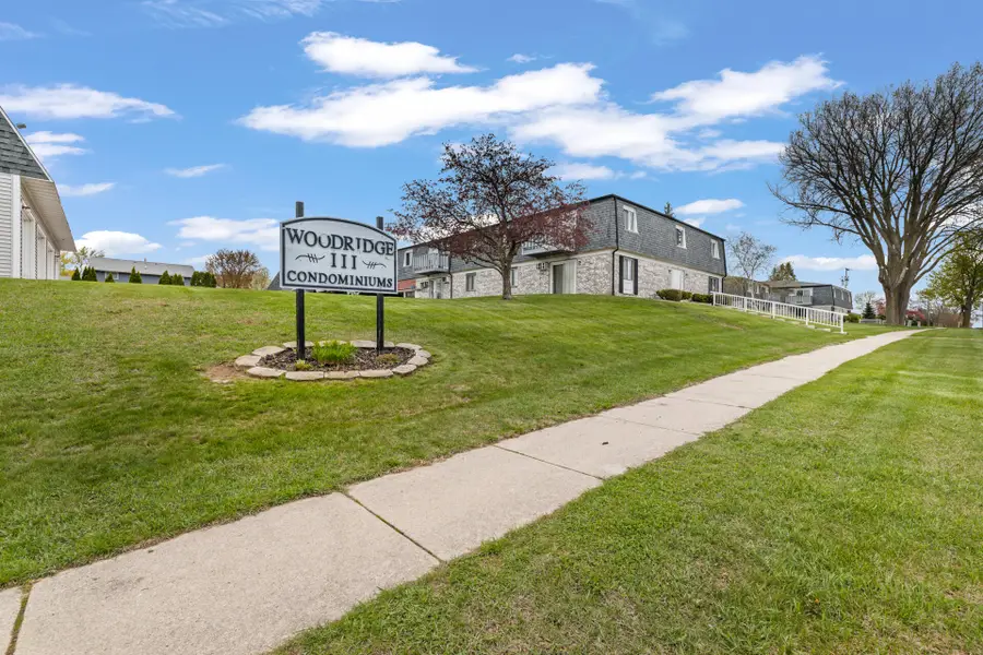1700 Creek Rd, West Bend, WI 53090 - #3