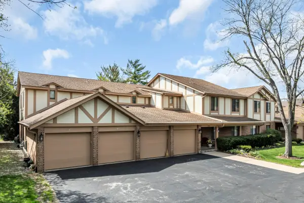 709 S Lake Shore Dr, Lake Geneva, WI 53147