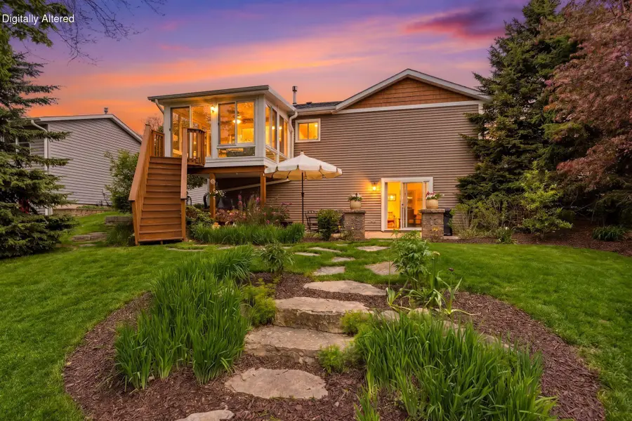 2321 Macarthur Rd, Waukesha, WI 53188 - #2