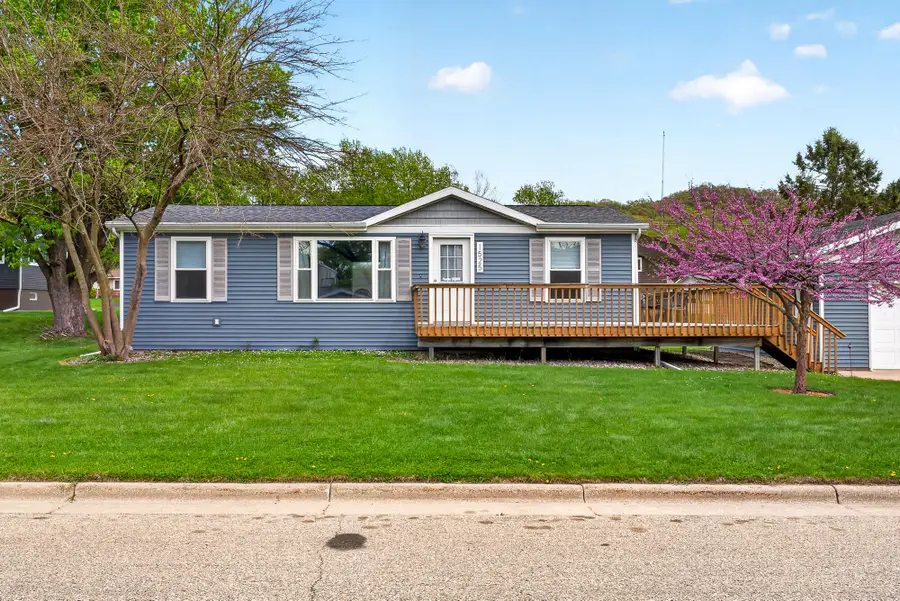 1525 Holley St, Holmen, WI 54636 - #2