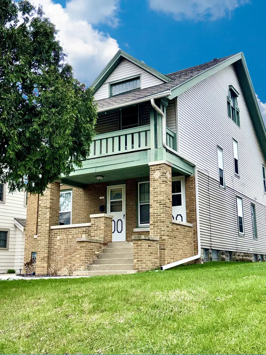 1825 N 58th St, Milwaukee, WI 53208 - #2