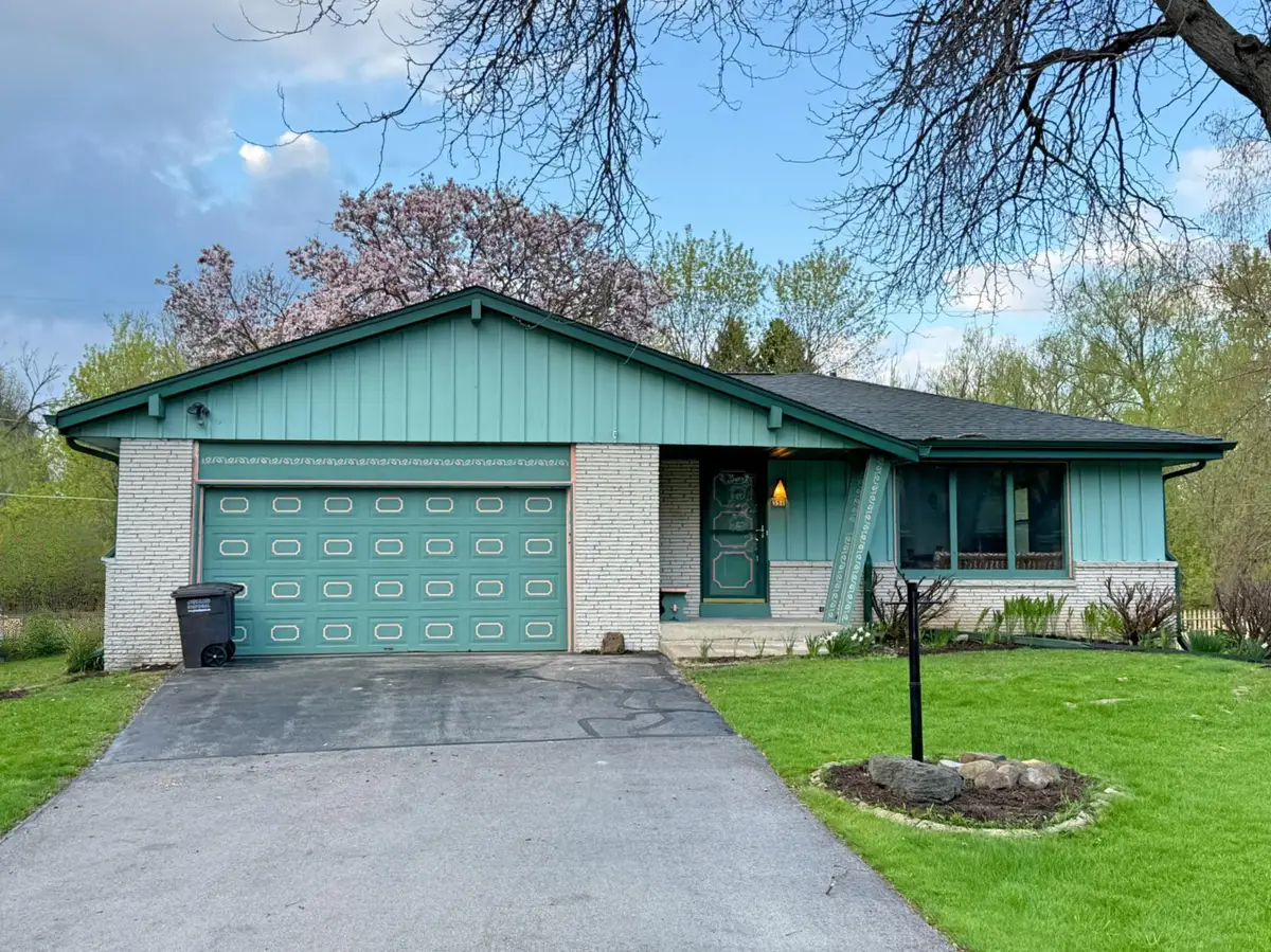 351 Hialeah Dr, Caledonia, WI 53402 - #1
