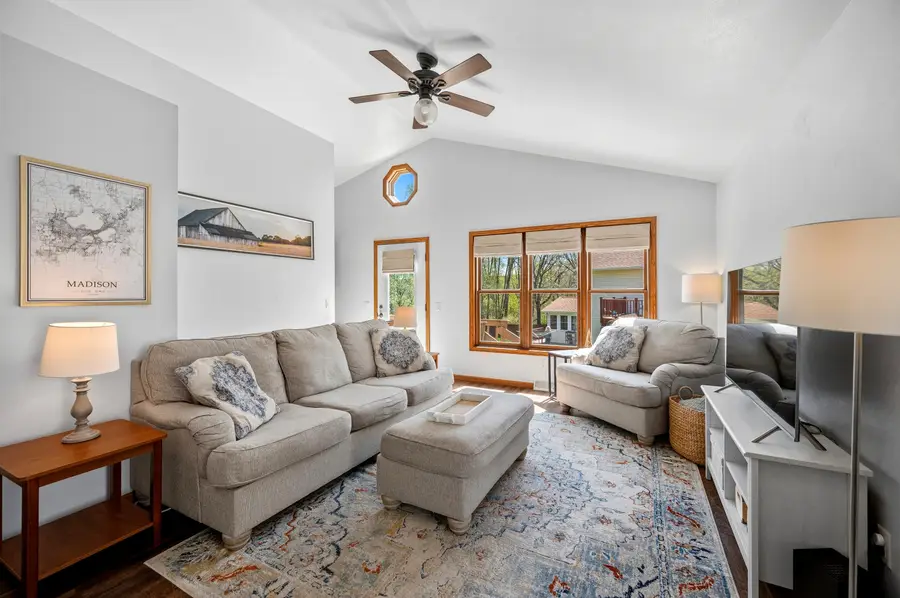 3361 Basil Dr, Madison, WI 53704 - #2