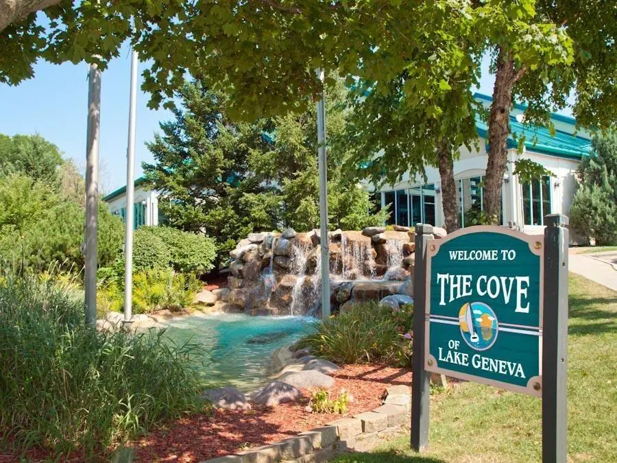 111 Center St, Lake Geneva, WI 53147 - #1