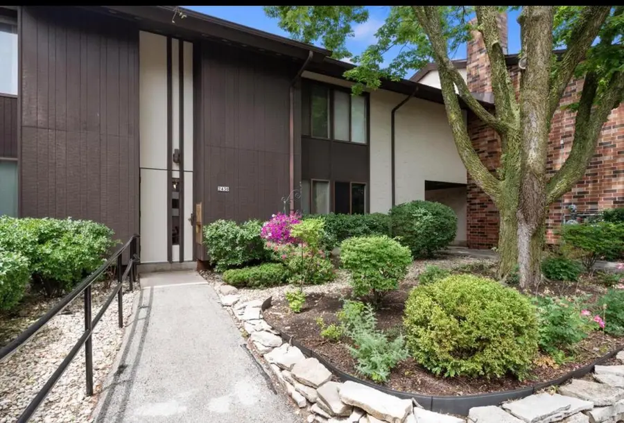 2430 W Good Hope Rd, Glendale, WI 53209 - #2