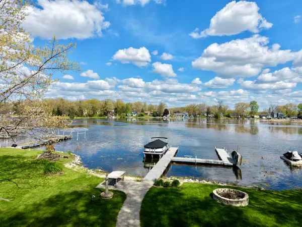 28918 Kramer Dr, Waterford, WI 53185