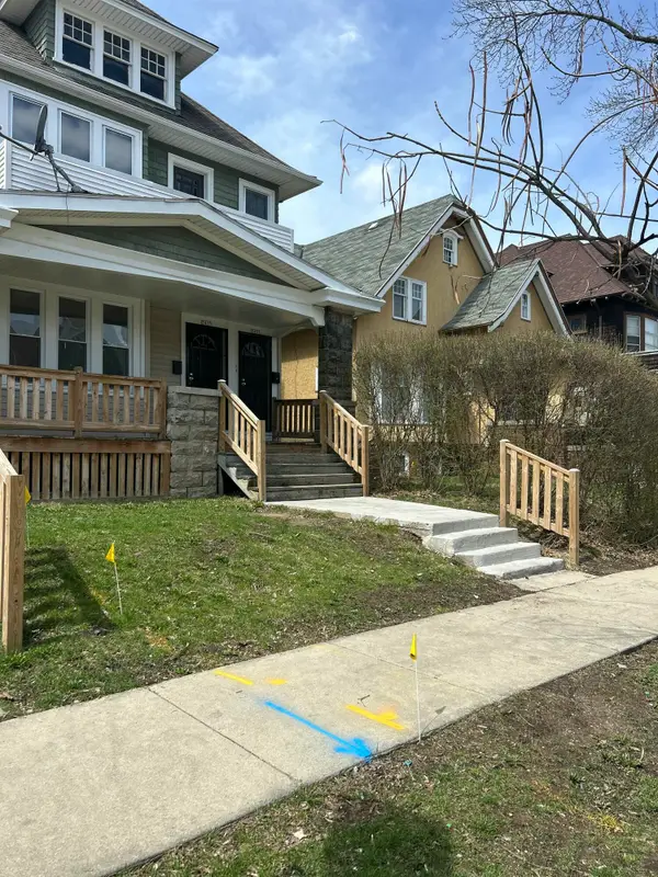 2435 N 41st St, Milwaukee, WI 53210