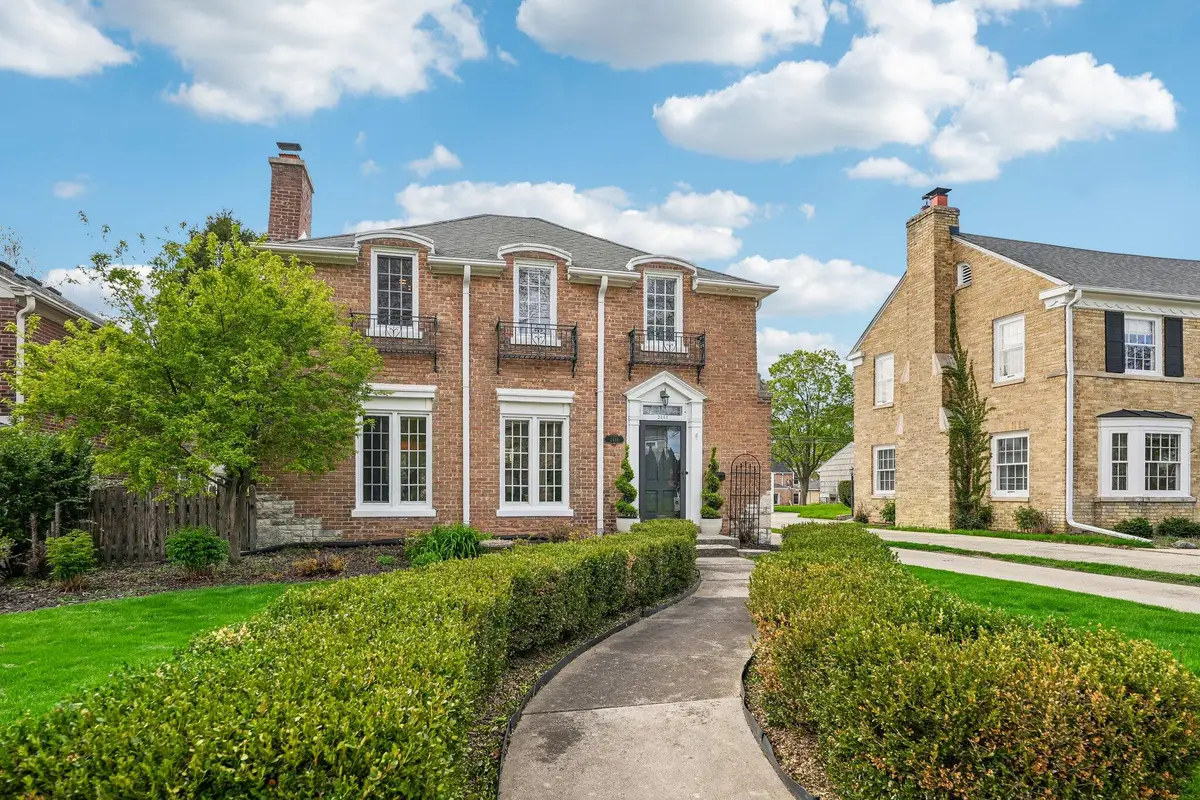 2411 N 96th St, Wauwatosa, WI 53226 - #1