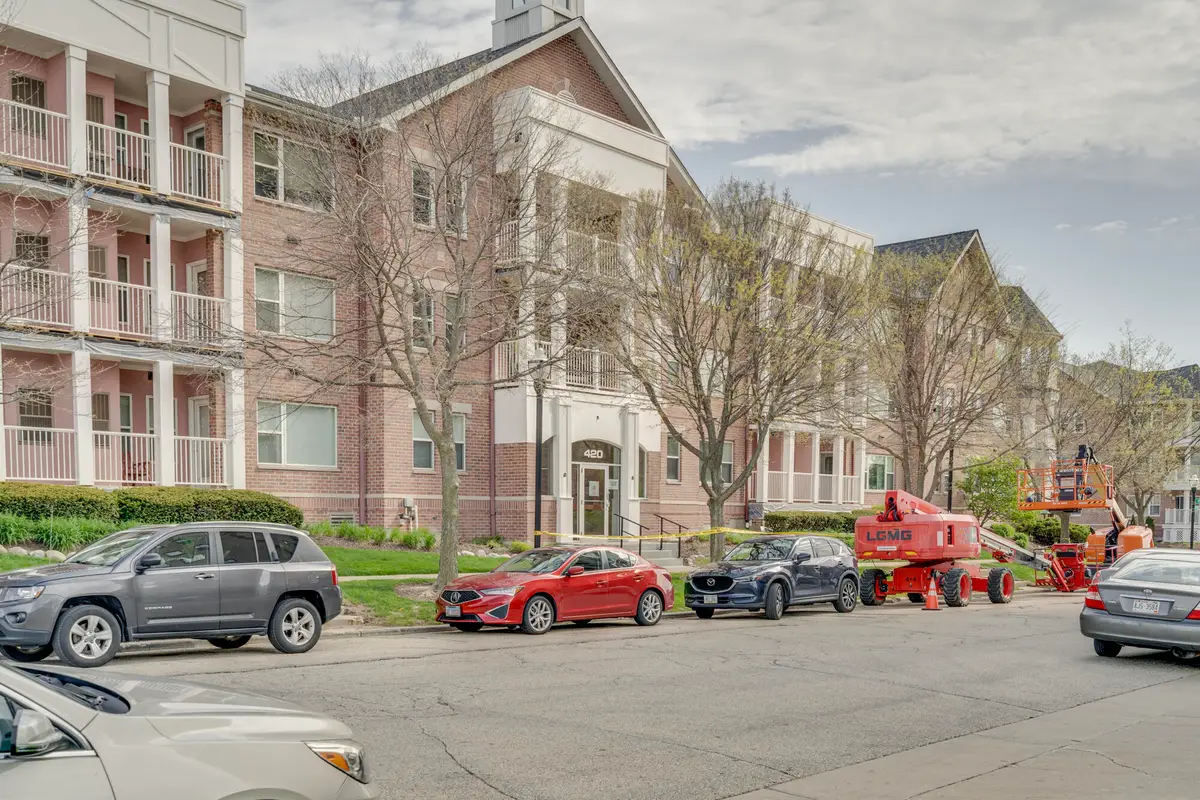 420 57th St, Kenosha, WI 53140 - #1
