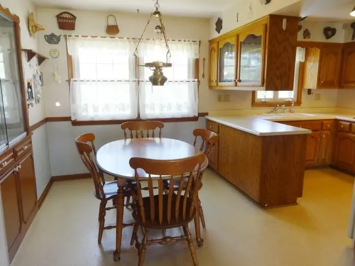615 Rohda Dr, Waterford, WI 53185 - #3