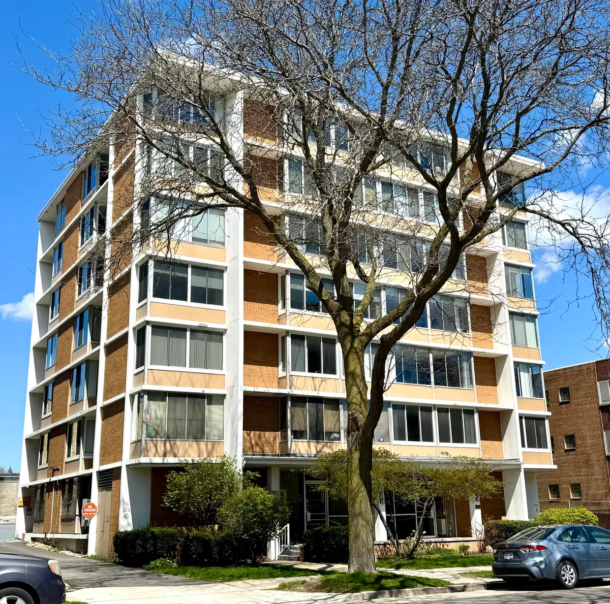 1409 N Prospect Ave, Milwaukee, WI 53202 - #1