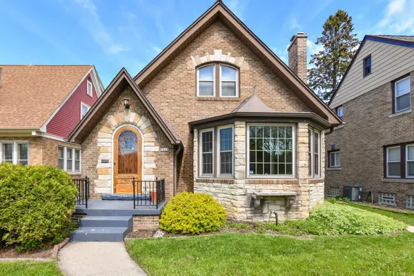 5618 W Auer Ave, Milwaukee, WI 53216