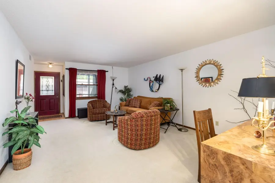 1341 Lauderdale Pl, Onalaska, WI 54650 - #3