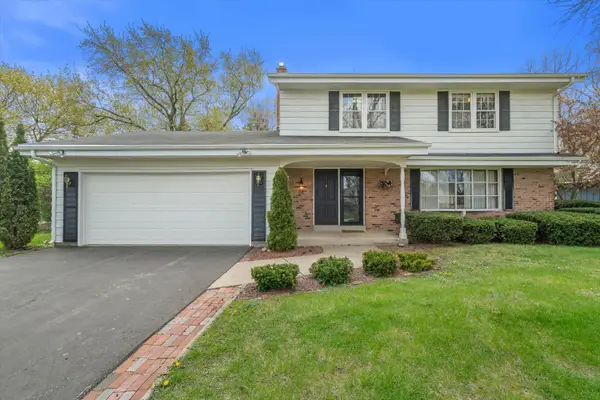1123 Palamino Dr, Caledonia, WI 53402