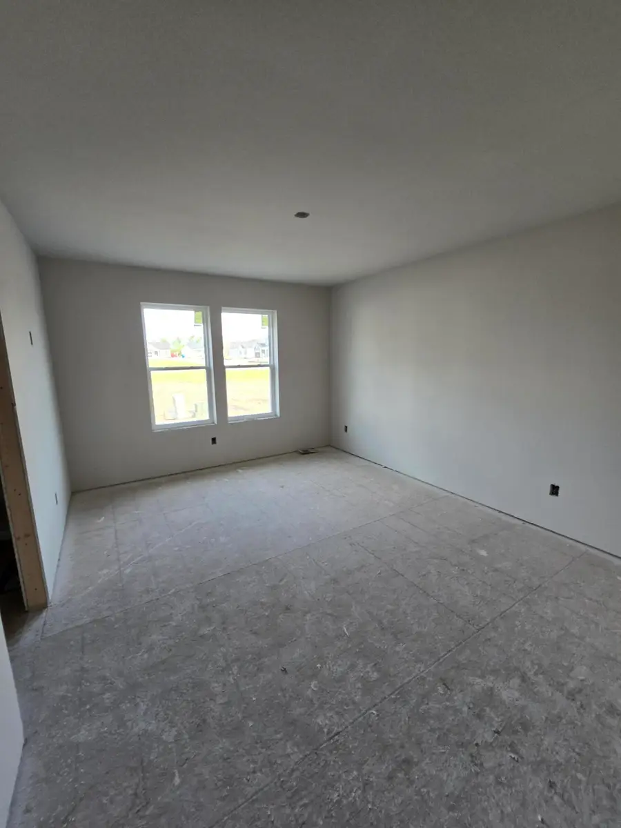 630 Harvest Ln, Hartford, WI 53027 - #2