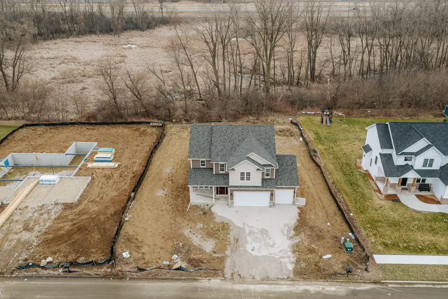 2264 Ravenswood Rd, Burlington, WI 53105 - #3