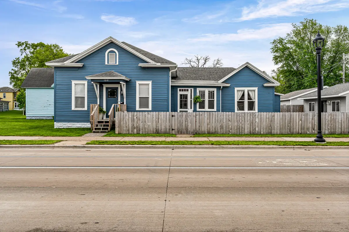 1018 Gillette St, La Crosse, WI 54603 - #1