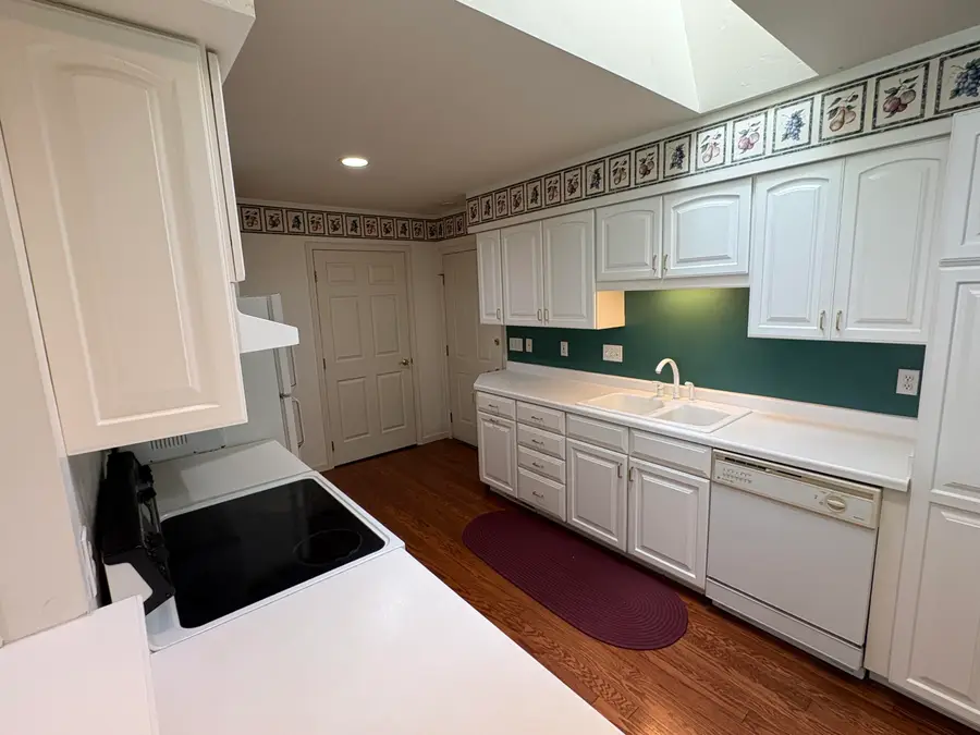 1534 River Pines Dr, Green Bay, WI 54311 - #3