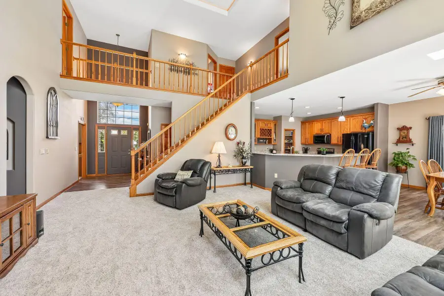 238 E Redding Cir, Belgium, WI 53004 - #2
