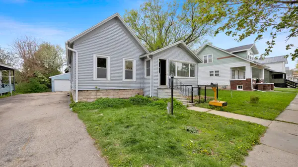 46 8th St, Fond Du Lac, WI 54935