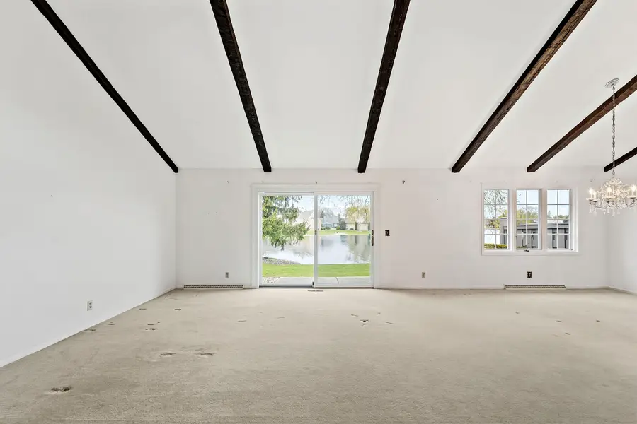2314 W Dickinson Ct, Mequon, WI 53092 - #3