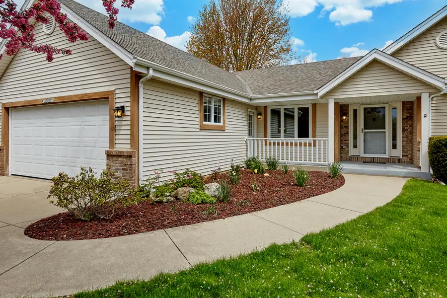 W265N6770 Yarotta Cir, Lisbon, WI 53089 - #2