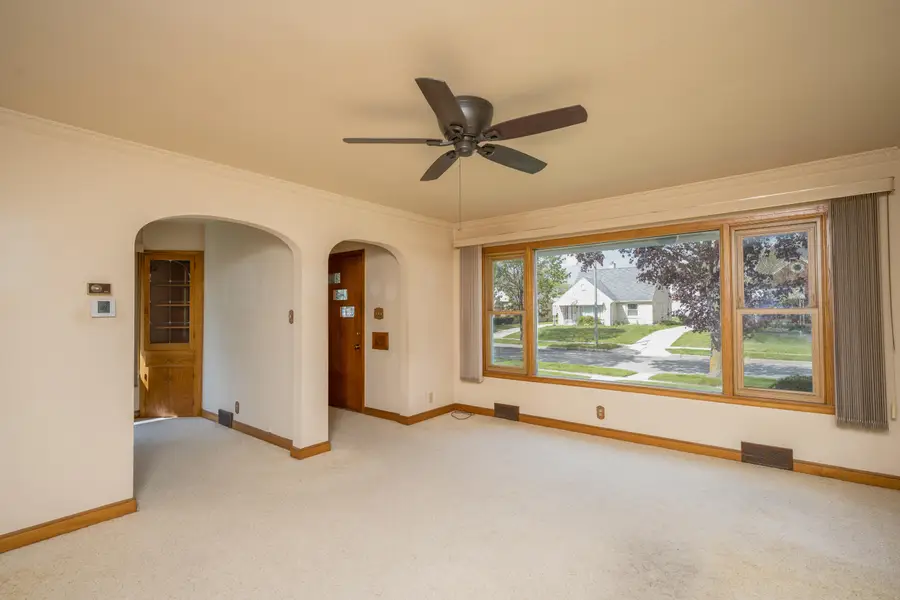 3170 S 36th St, Milwaukee, WI 53215 - #3