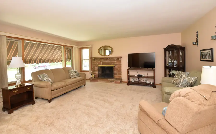 3307 Erie St, Racine, WI 53402 - #2