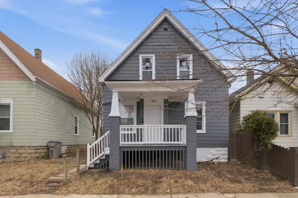 2827 W Grant St, Milwaukee, WI 53215