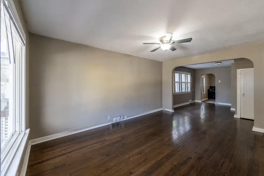 1823 Marquette St, Racine, WI 53402 - #2