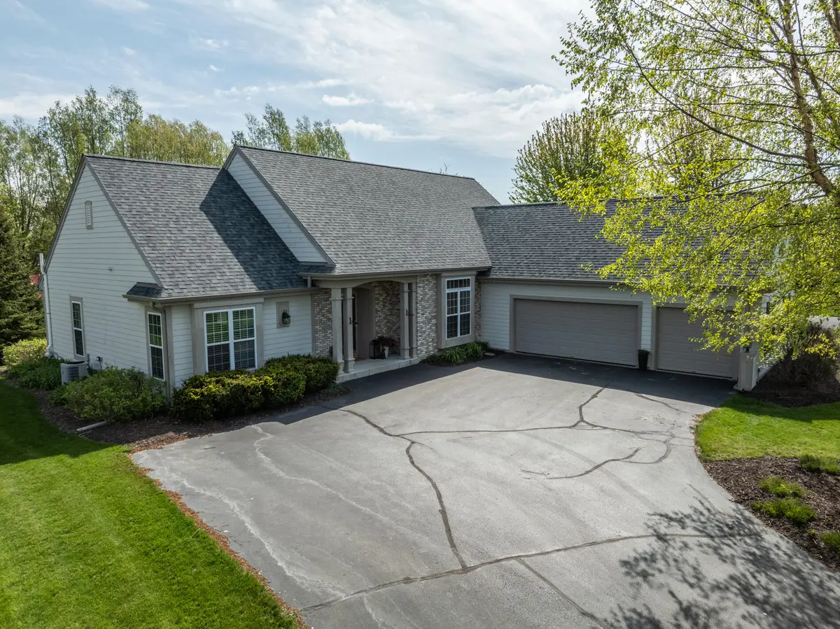 W351N5700 Westshore Rd, Oconomowoc, WI 53066 - #1