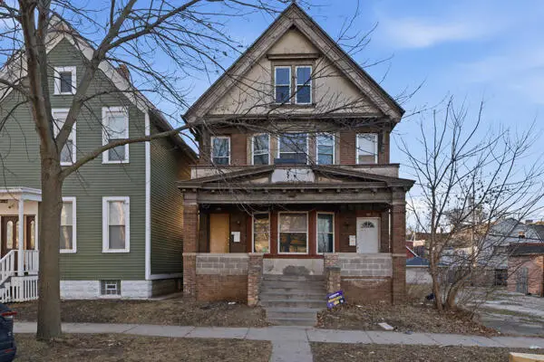 433 N 29th St, Milwaukee, WI 53208